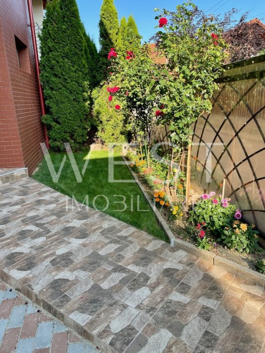 Duplex   5 camere, 120  mp! Teren 250 mp! La cheie ! Zona Somesului !