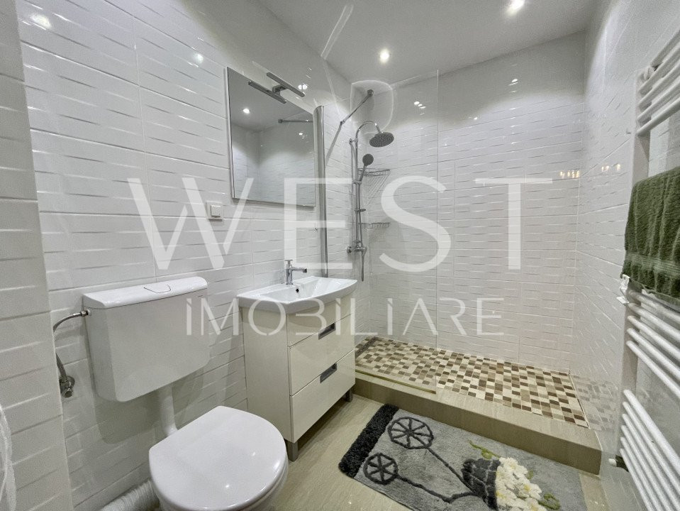 Apartament cu 2 camere, 52mp! LA CHEIE! Balcon! Parcare! Zona Terra!