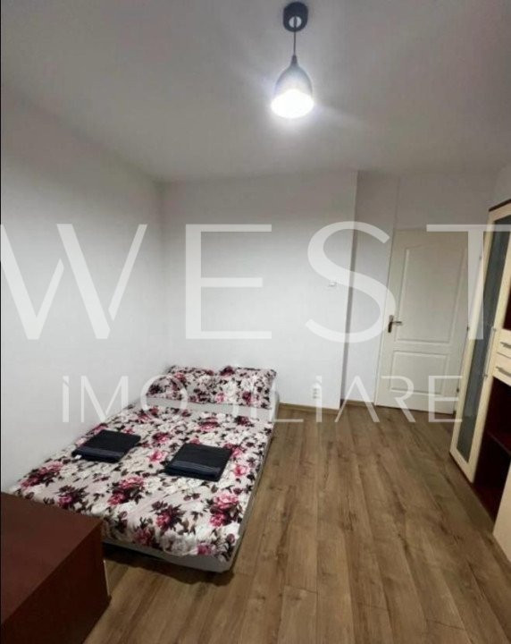 Apartament decomandat 4 camere,80mp-etaj intermediar|Zona Cinema Marasti