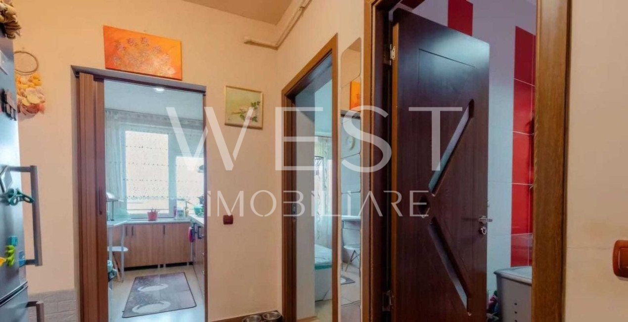 Apartament decomandat 2 camere, 57mp| La cheie| Zona Eroilor
