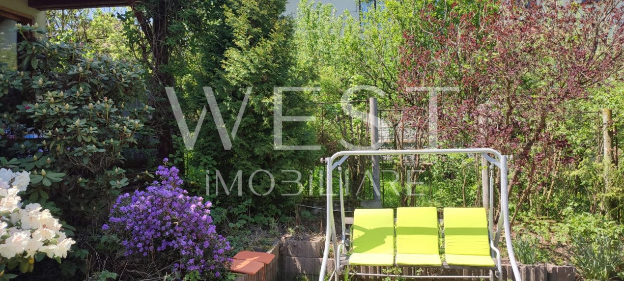 Casa de vacanta 5 camere,teren 860 mp!Zona Somesul Cald!Iesire la Lac!
