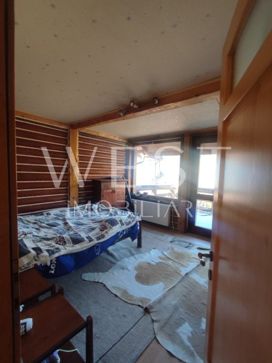 Casa de vacanta 5 camere,teren 860 mp!Zona Somesul Cald!Iesire la Lac!