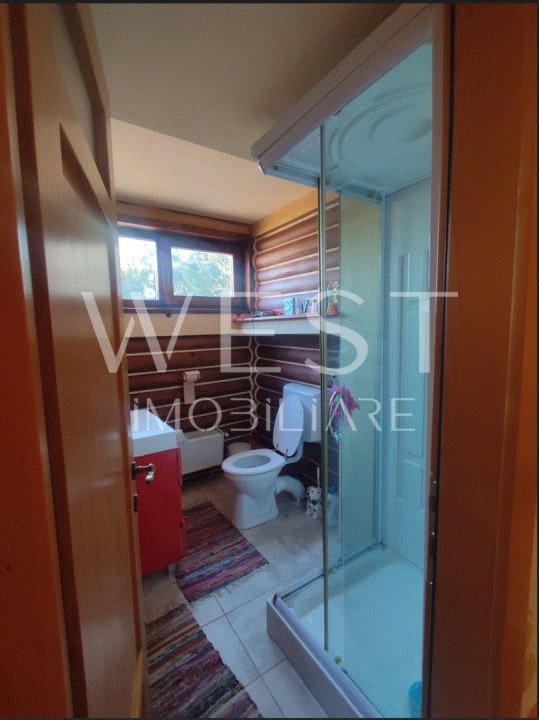 Casa de vacanta 5 camere,teren 860 mp!Zona Somesul Cald!Iesire la Lac!