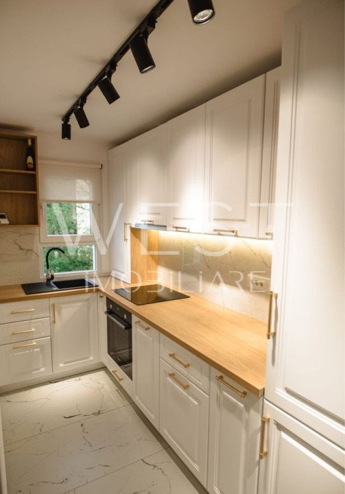 Apartament la Cheie ultrafinisat 4 camere| Manastur, Zona Big