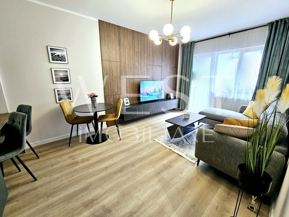 Apartament LUX 2 camere decomandat! 54mp + 2 balcoane! LA CHEIE!