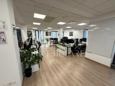 Spatiu birouri 220mp! Finisat modern! Parcari! Cartier Europa/Zorilor!