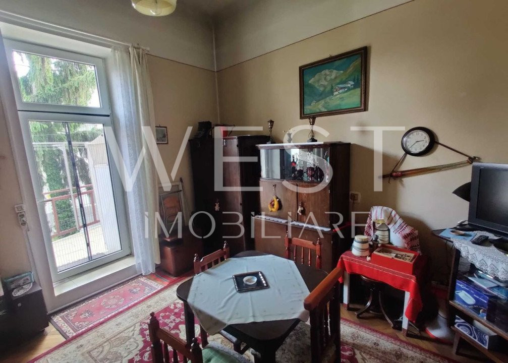 Apartament la casă, 3 Camere, Terasă și Curte Comună | Zonă Centrală 