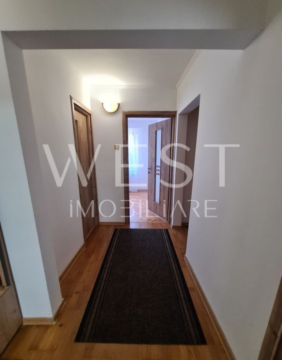 Apartament 3 camere complet renovat, parcare și beci Zonă P-ța Mărăști