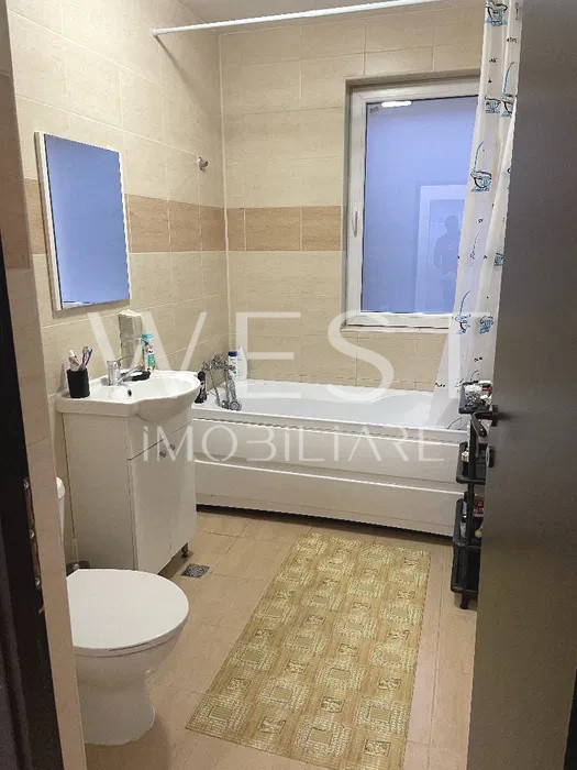 Apartament 2 camere 60mp !Gradina 40 mp! Zona Eroilor ! 2 Parcari !