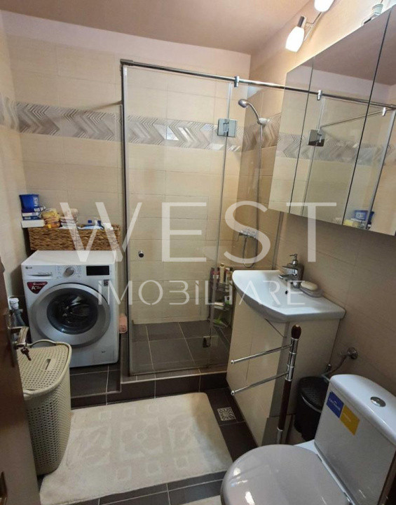 Apartament decomandat 2 camere cu priveliste panoramica| zona Cinema Marasti