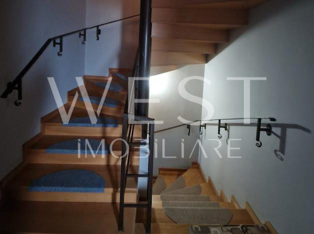 Duplex 5 camere, 180 mp, teren 250 mp, mobilat, utilat, zona Iazului