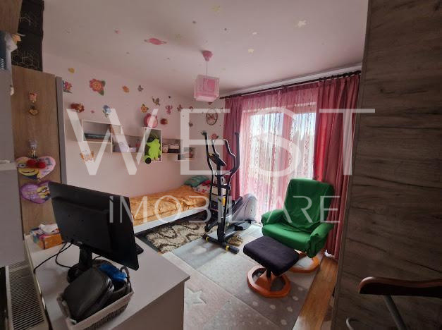 Duplex 5 camere, 180 mp, teren 250 mp, mobilat, utilat, zona Iazului