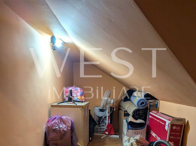 Duplex 5 camere, 180 mp, teren 250 mp, mobilat, utilat, zona Iazului
