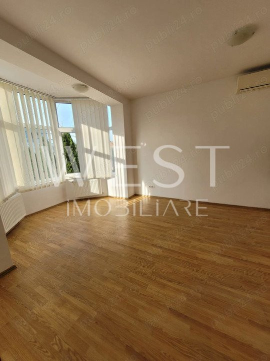 Duplex zona Semi-centrala! 420mp! Pretabila spatii birouri!