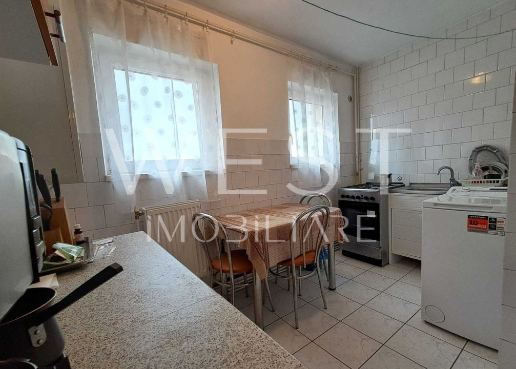 Apartament decomandat 2 camere, 2 balcoane- etaj intermediar- Iris