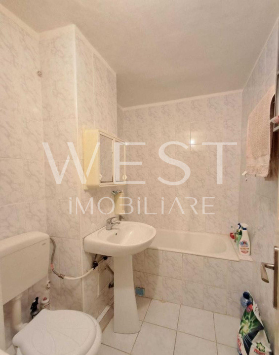 Apartament decomandat 2 camere, 2 balcoane- etaj intermediar- Iris