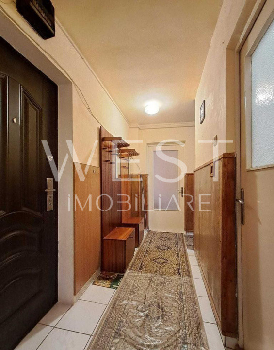 Apartament decomandat 2 camere, 2 balcoane- etaj intermediar- Iris