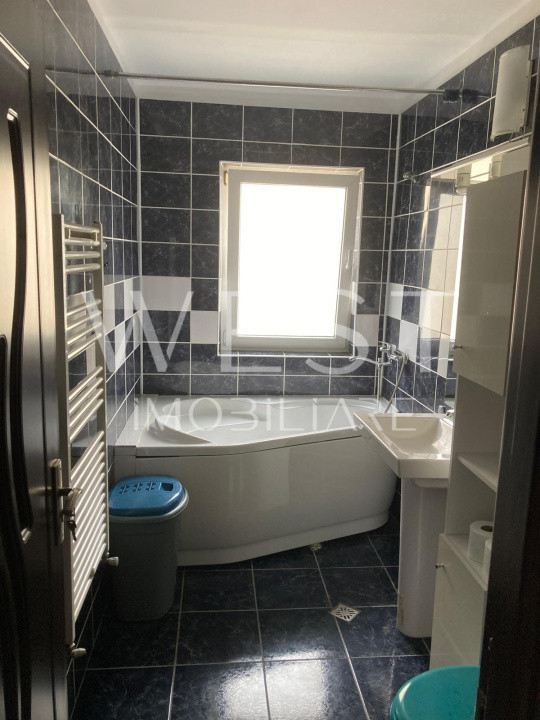 Apartament 2 camere, 53 mp, loc de parcare exterior,  zona Terra