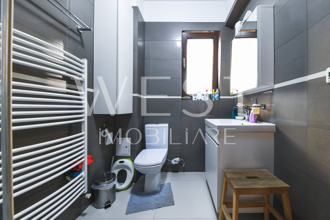 Casa unifamilială, 5 camere, 242 mp si teren de 700 mp, zona Somesului