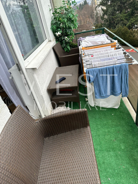 Apartament 2 camere, 46 mp, balcon, etaj intermediar, zona Mercur/Gheorgheni