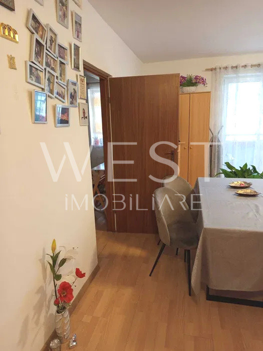 Apartament 1 camera 35mp! Parcare ! Mobilat ,utilat! Zona Florilor !