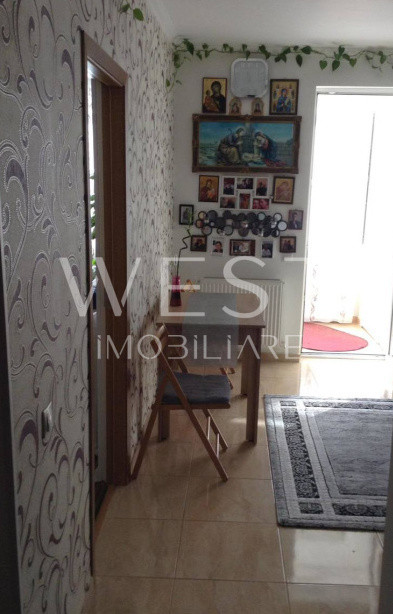Apartament 1 camera 42 mp! Parcare ! Mobilat utilat! Zona Eroilor !