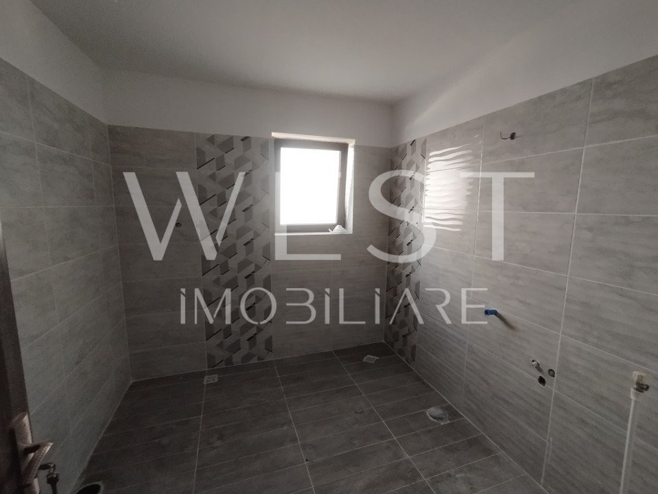 Casa individuala 290mp+500 teren! Renovata! Finisat! Zona linistita!