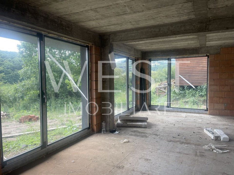 Casa tip duplex 4 camere+Garaj,182mp utili+gradina!Zona Cetatea Fetei!