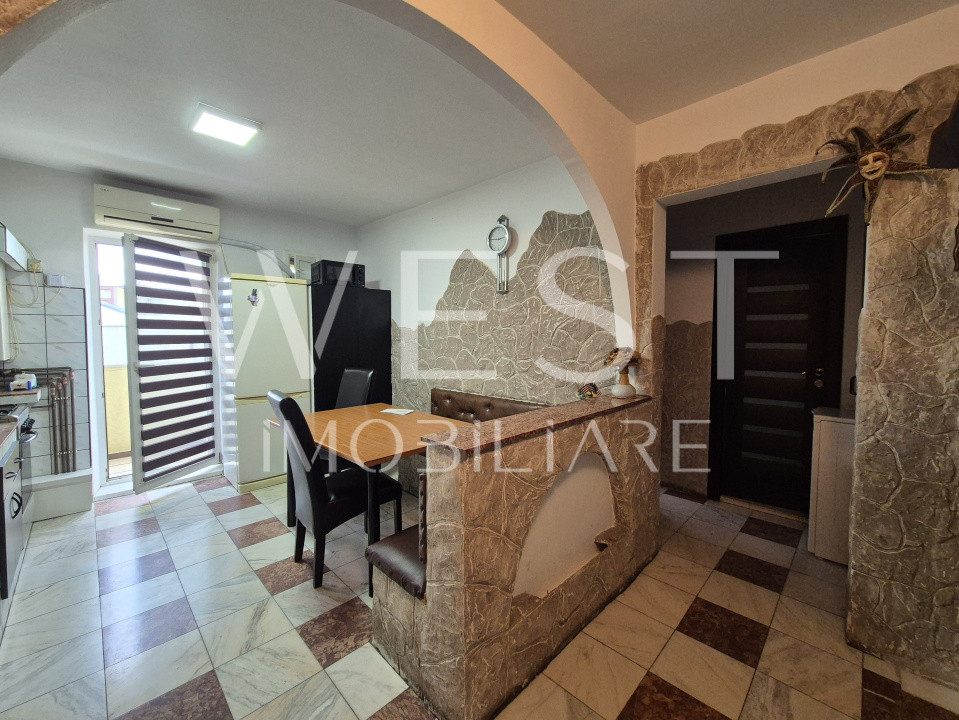 Apartament 2 camere decomandat ,la cheie,Str. Primaverii/zona Calvaria