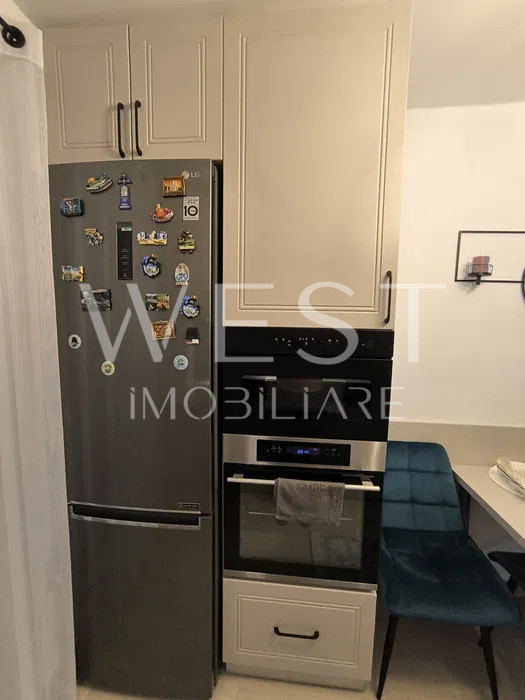 Apartament 2 camere  55mp !Mobilat utilat ! Parcare ! Zona Eroilor!
