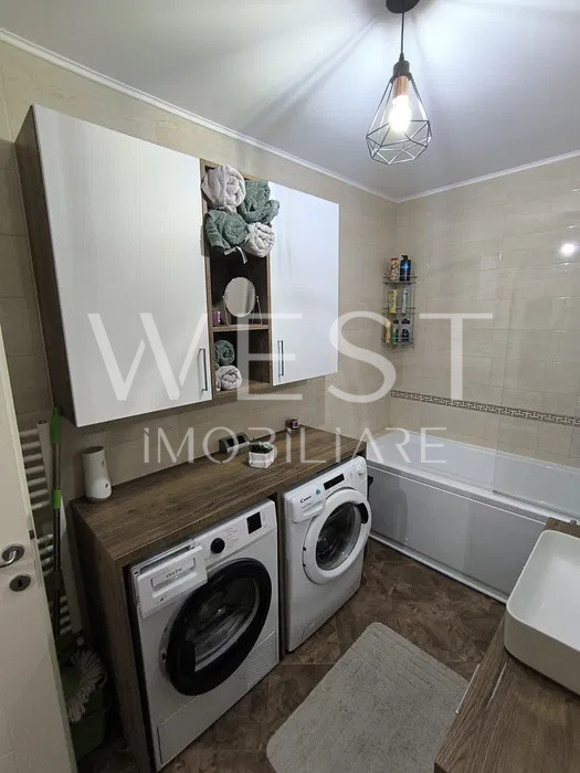 Apartament 2 camere  55mp !Mobilat utilat ! Parcare ! Zona Eroilor!