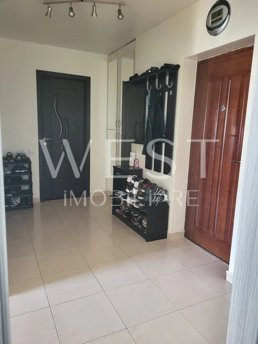 Apartament 2 camere 61 mp !  Parcare! Mobilat utilat ! Zona Florilor !