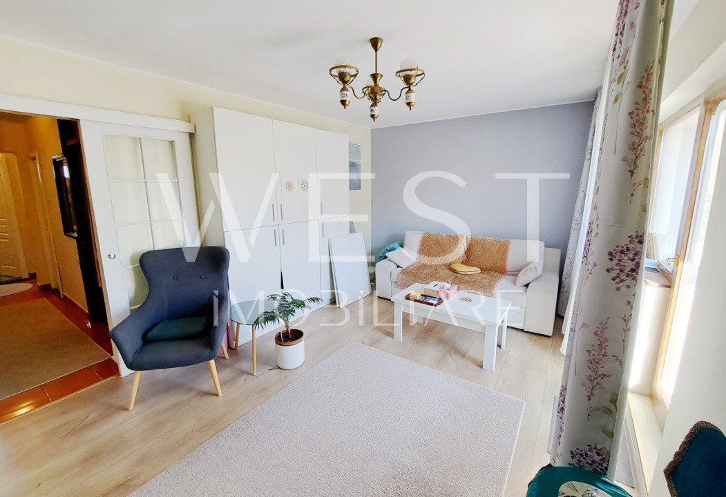 Apartament 3 camere, 68 mp,  etaj intermediar- Zorilor