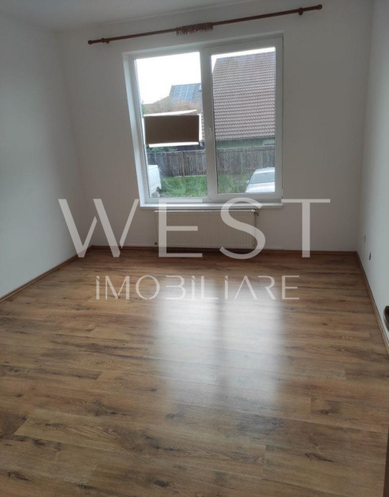 Apartament finisat 3 camere -etaj intermediar-Parcare- Ioan Rus