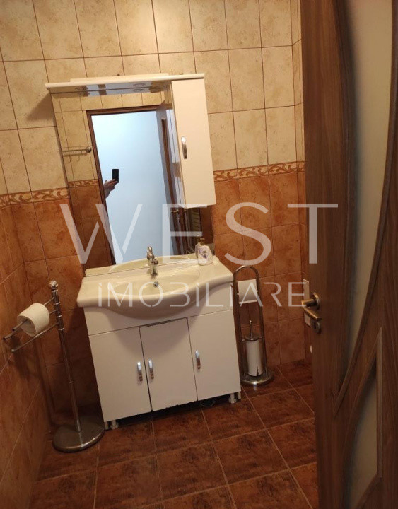 Apartament finisat 3 camere -etaj intermediar-Parcare- Ioan Rus