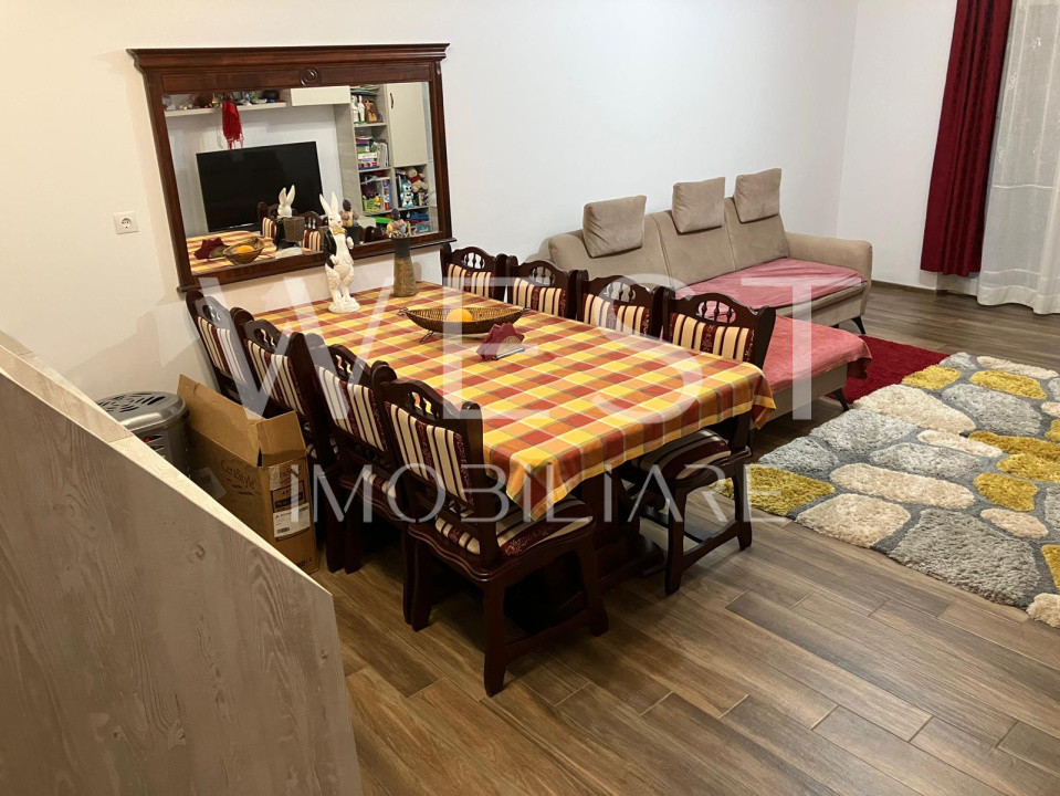 Duplex 3 camere, 90 mp, 2 locuri de parcare in curte, zona Catanelor