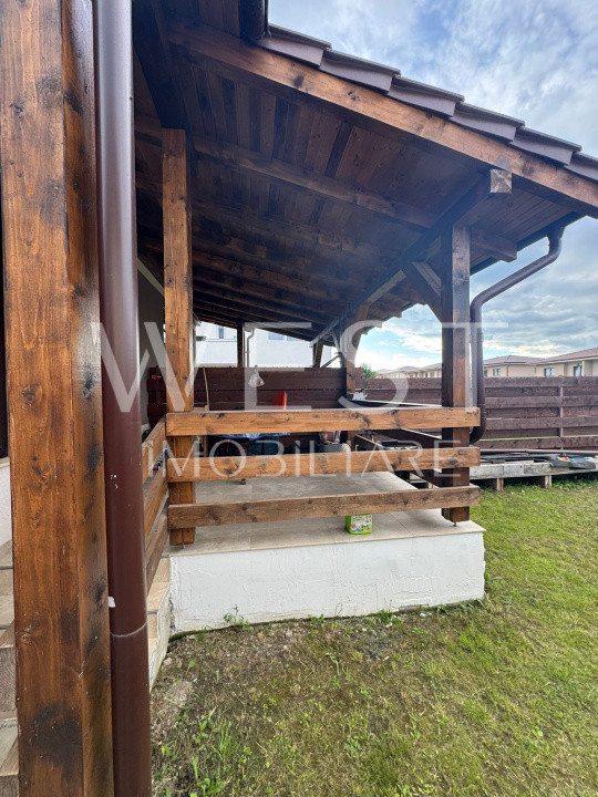 Duplex 3 camere, 90 mp, 2 locuri de parcare in curte, zona Catanelor