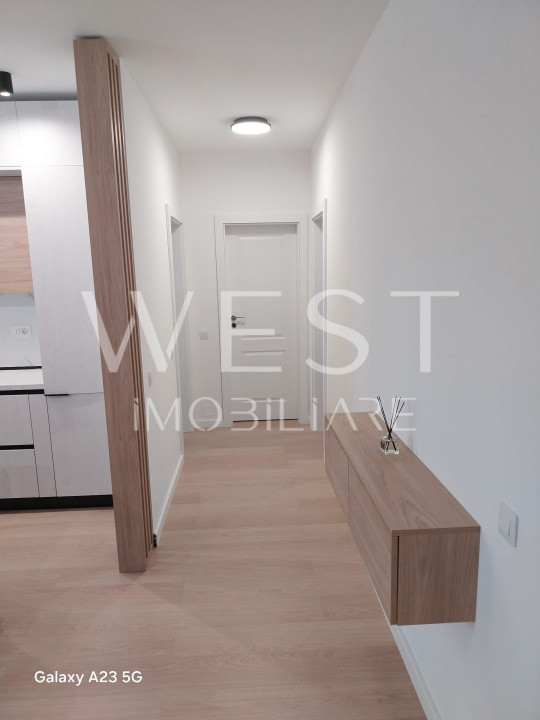 Apartament 3 cam 2 bai! Modern! Prima inchiriere! Parcare! Zona Vivo!