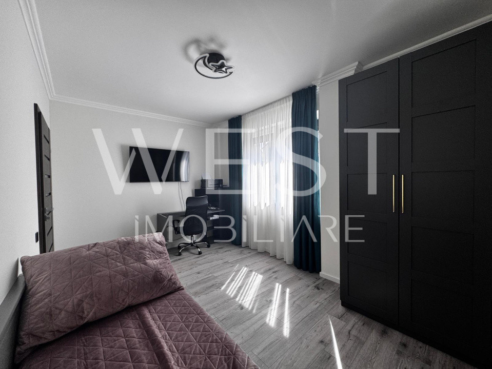 Apartament 3 camere, 72 mp, balcon, garaj,etaj intermediar, zona Tauti