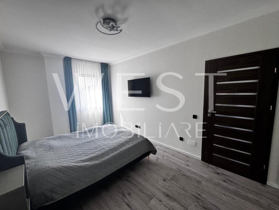 Apartament 3 camere, 72 mp, balcon, garaj,etaj intermediar, zona Tauti