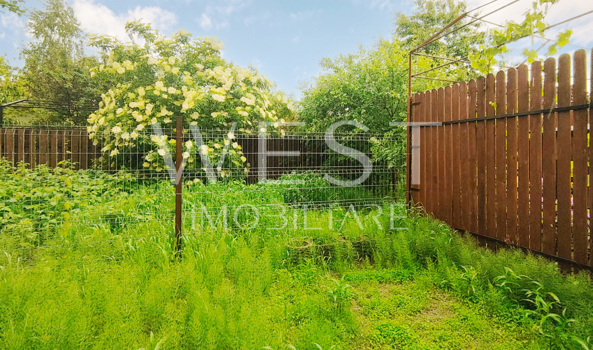 Apartament 3 camere 90mp, Anexa, 2 parcari si curte- Zona Florilor