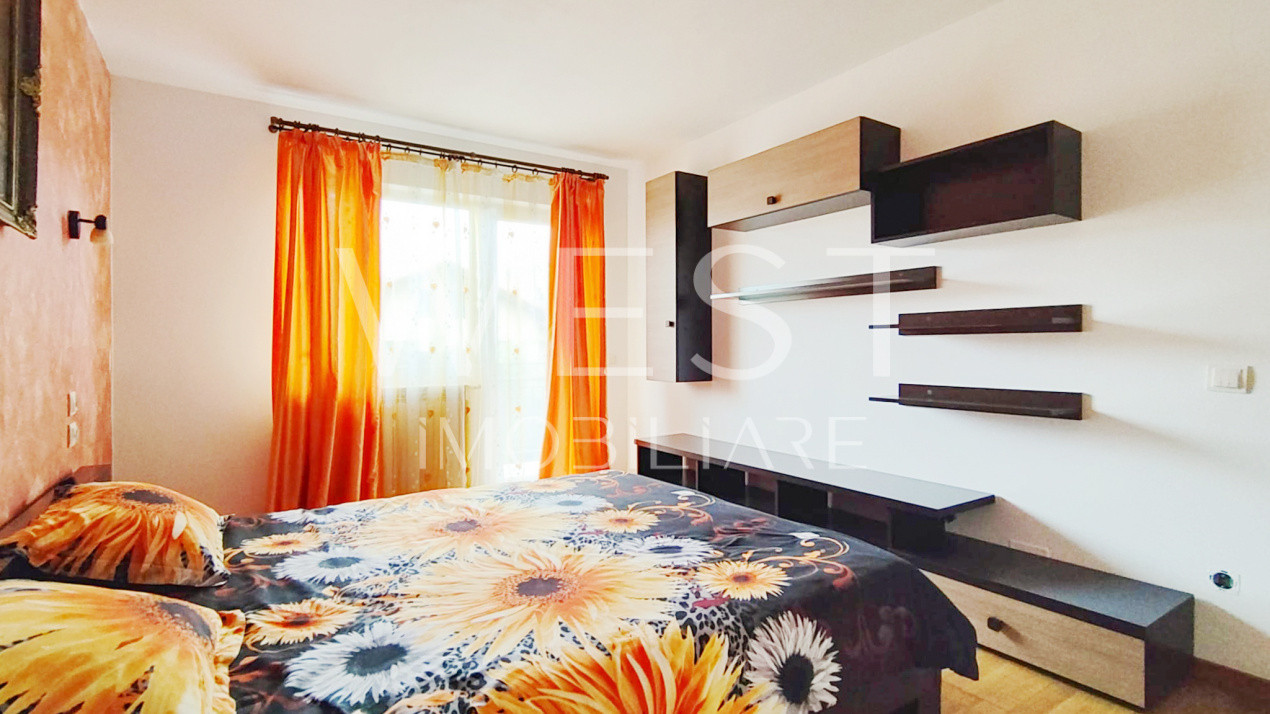 Apartament 3 camere 90mp, Anexa, 2 parcari si curte- Zona Florilor