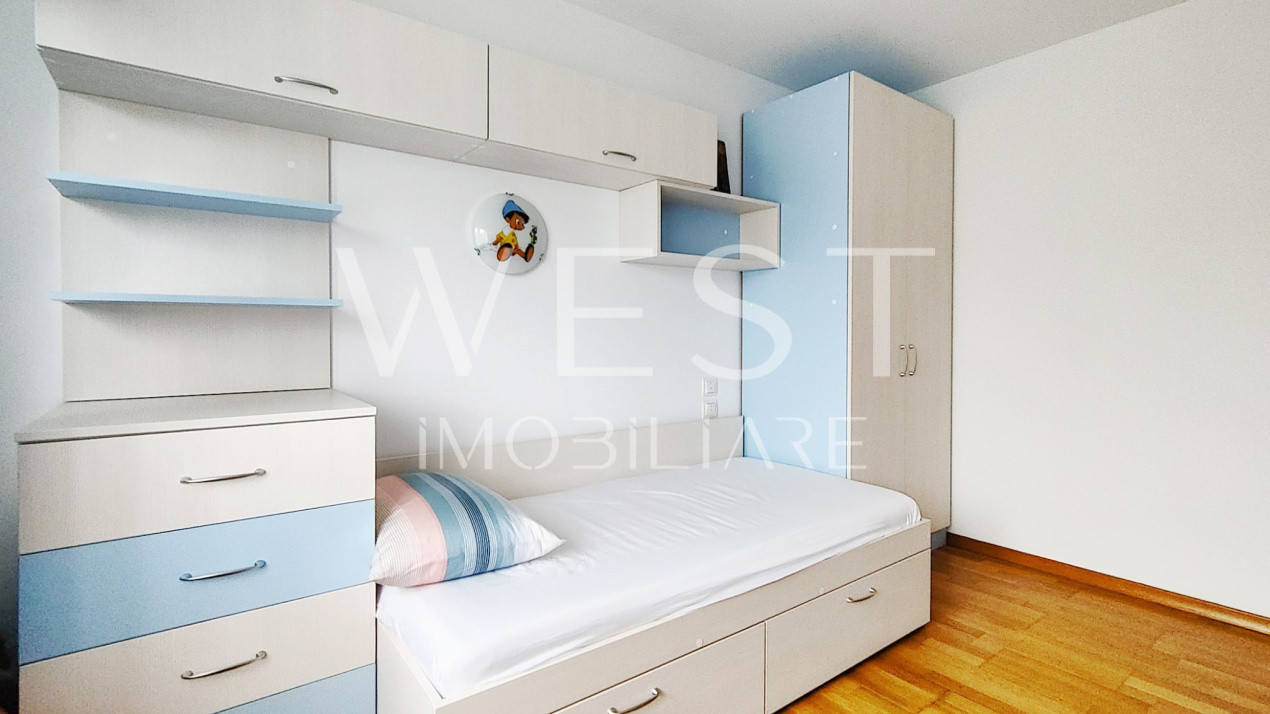 Apartament 3 camere 90mp, Anexa, 2 parcari si curte- Zona Florilor