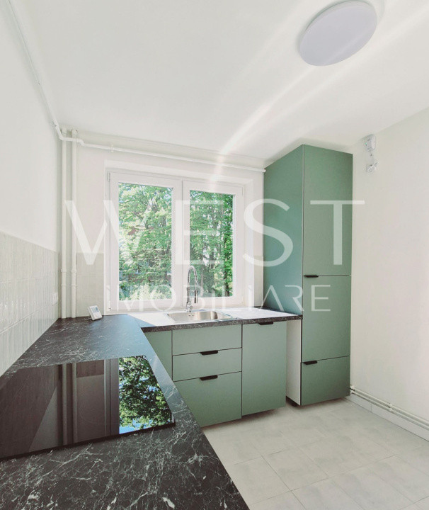 Apartament luminos, 3 camere, 60mp, complet renovat- zona Iulius Mall