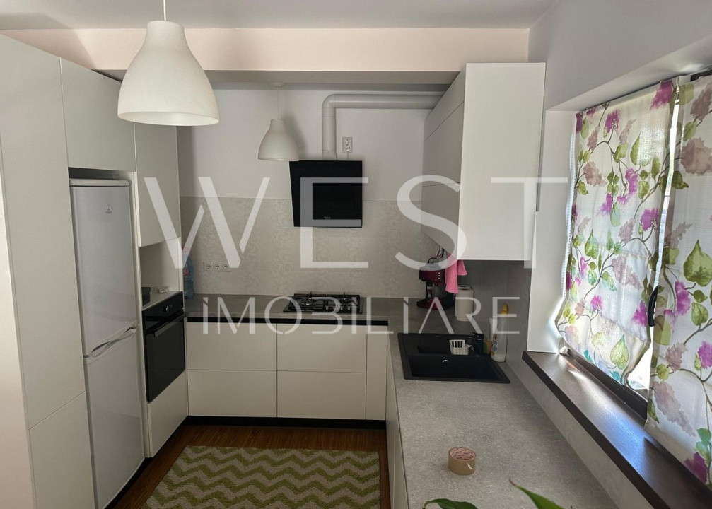 Duplex 5 camere 125mp+250mp curte! Mobilat modern! Strada Cetatii! 