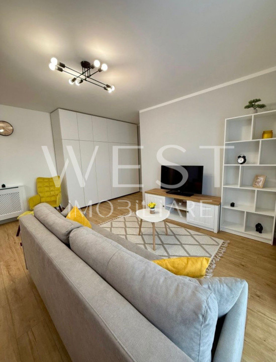 Apartament 2 camere, mobilat, utilat nou, balcon, zona Dumitru Mocanu