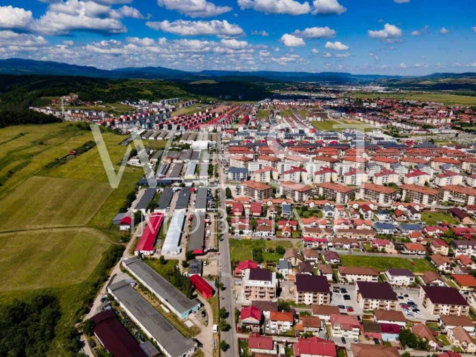 Spațiu comercial 800mp utili | 15 parcări | Str.Avram Iancu - Florești