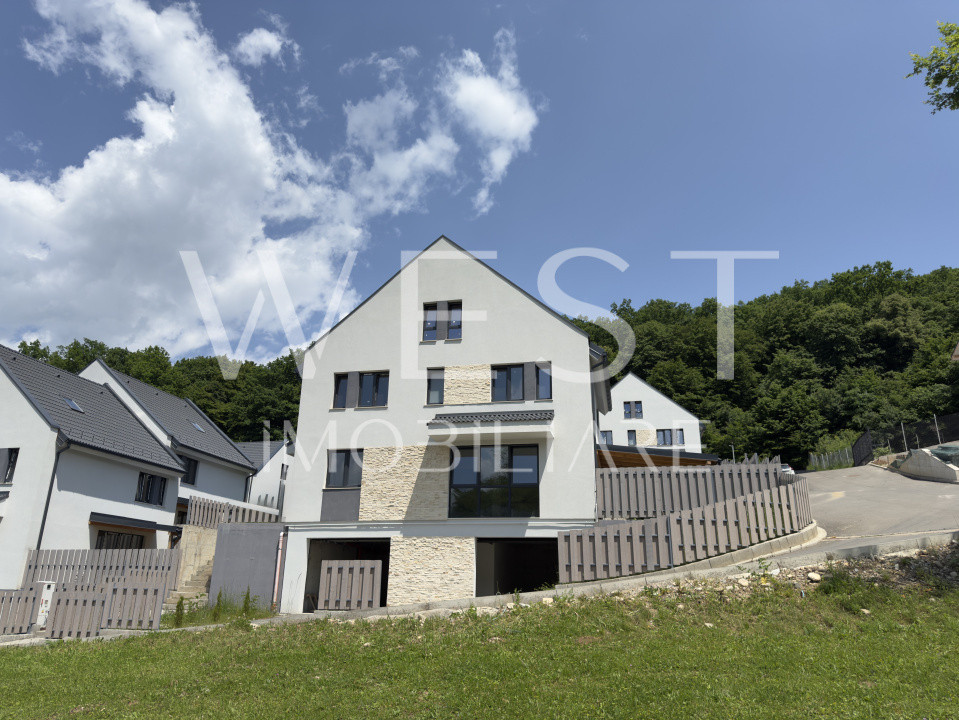 Casa cu CF 250mp utili | 5 camere | 2 garaje | 2 parcări | 270mp curte