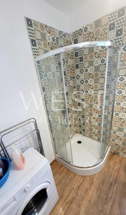Apartament 2 cam cu bucatarie separata! Finisat/Mobilat! 5min de Vivo!