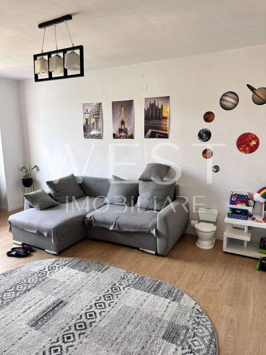 Apartament 3 camere, 66 mp, mobilat, utilat,  balcon, zona Eroilor